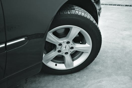 pexels-photo-167235-tyres